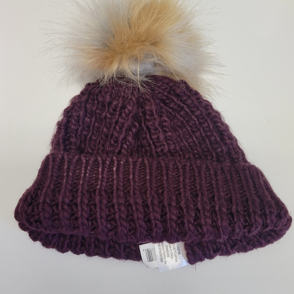 Maroon beanie - Picture 2 of 2